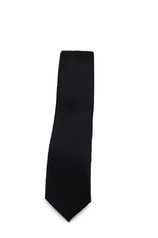 Černá úzká mikrovláknová kravata s decentním vzorkem