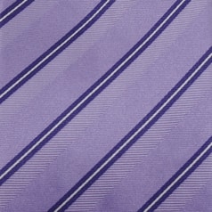 Fialová (šeříková) proužkovaná hedvábná kravata